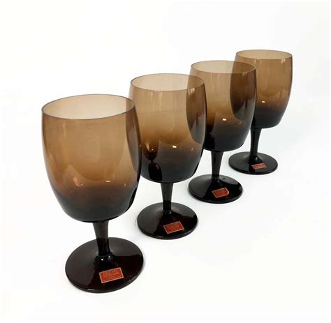 Gorham Accent Brown 10oz Water Goblets Set Of 4 Dark Brown Stemmed Water Wine Glasses