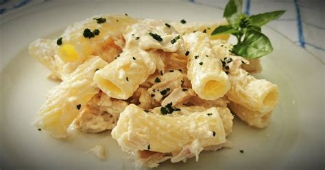 Tortiglioni Con Atún Blanco Y Alioli Receta De Josevillalta Cookpad