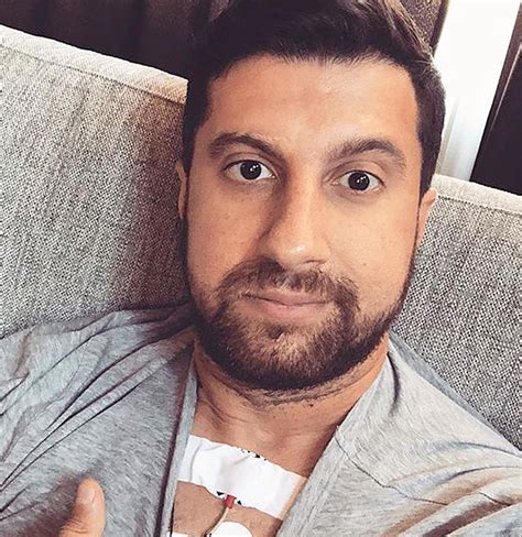 Популярный блогер амиран сардаров женился. Автор «Дневника Хача» разбился в аварии | Gamebomb.ru