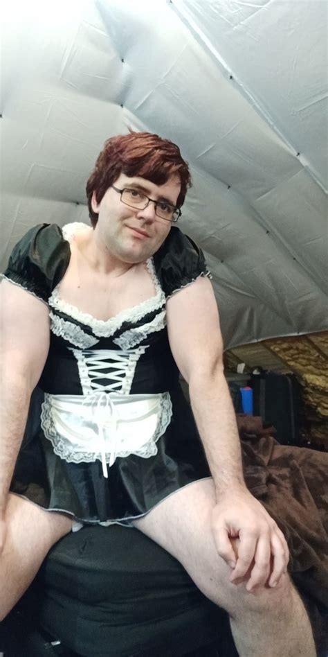 Sounds perfect wahhhh, i don't wanna. Sissy maid service for house cleaning and cocks - Freakden