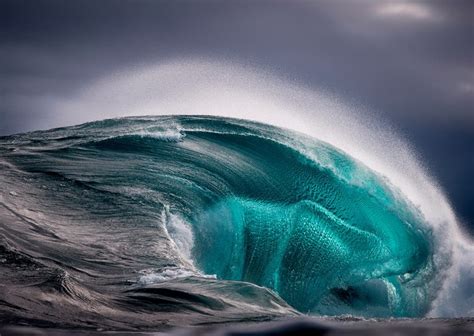 Breathtaking Wave Photography By Ray Collins Daily Design Inspiration