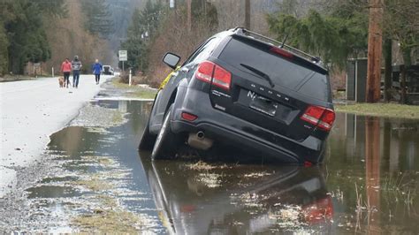 Landslides Created By Bc Storm Lead To Phone Service Outages Across Province Globalnewsca