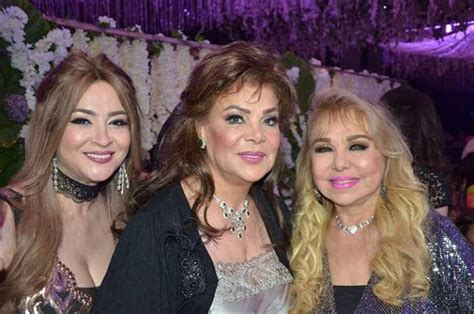 بدأت حياتها بالالتحاق بمعهد الكونسرفتوار وحصلت على الدبلوم من المعهد عام 1967 وبعد ذلك حصلت عام 1972 على دبلوم المعهد العالي للسينما قسم الإخراج، وشاركت في العديد من الأعمال السينمائية منذ. رغم غيابها الطويل..لن تصدقي جمال صفاء أبو السعود | نواعم