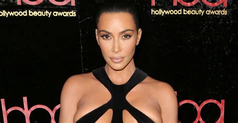 Kim Kardashians Thierry Mugler Gown Is Her Most Over The Top Look Yet