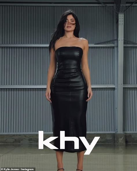Kylie Jenner S New Khy Clothing Line Made 1million In Sales Within