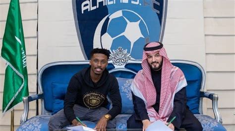 Jun 11, 2021 · الحمدان يقود هجوم الأخضر أمام سنغافورة, أعلن المدير الفني للمنتخب الوطني، إيرفي رينارد، التشكيل ال الهلال يتعاقد مع الظهير حمد اليامي