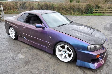 The body is completely stock Nissan Skyline R34 GT-T - Jap Imports UK