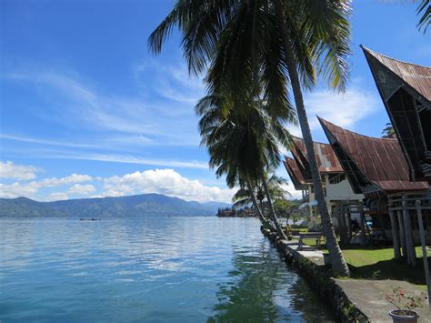 Lake Toba Sumatra Peaceful Places Lake Toba Best Faucet