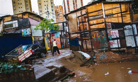 São Paulos Water Crisis In The Favela Do Moinho 2500 Residents Rely