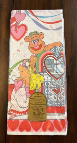 Vintage Hallmark 1981 Muppets Valentines Party Table Cover 60x102