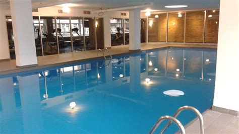 Montreal provides a great opportunity for affordability. Montreal (Downtown) luxurious 2 bedroom apartments for ...