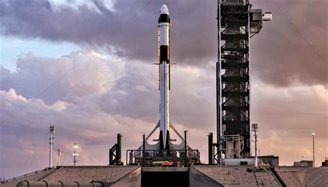 From wikipedia, the free encyclopedia. SpaceX hot-fires Falcon 9 with Crew Dragon aboard prior to ...
