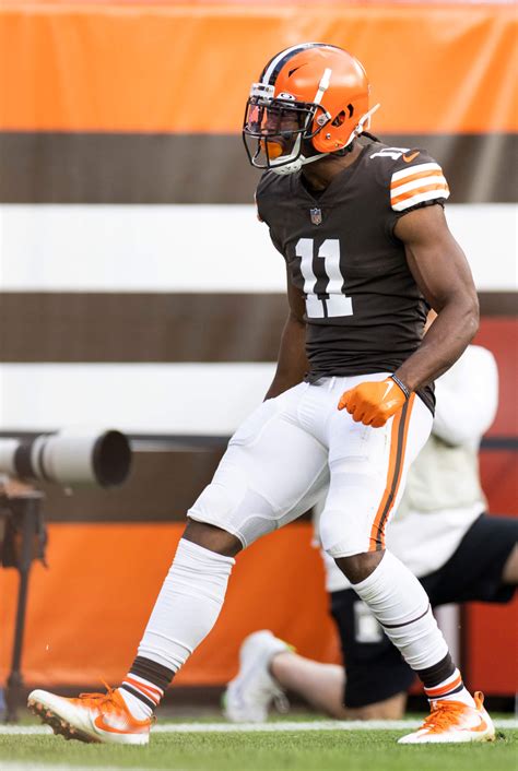 Start/Sit Breakdown: Week 10 - Fantasy Guru