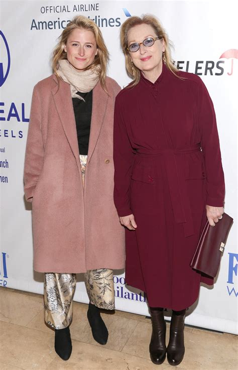 And the oscar goes to. Meryl Streep Is Officially a Grandma as Daughter Mamie ...