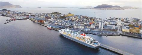 Thank you for helping us! Ålesund Cruises | Alesund Port, Norway | Fred. Olsen Cruises