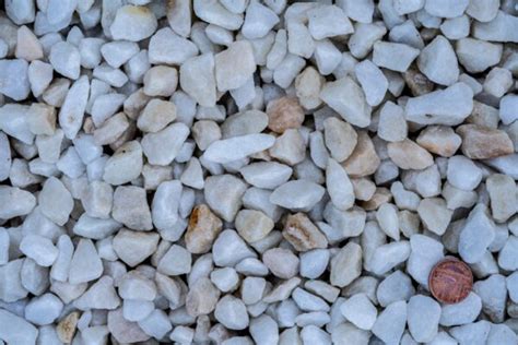 White Limestone Chippings Uk Wide Delivery Buy Online Today
