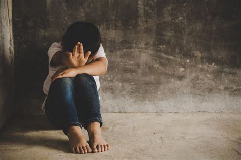 Aberrante Mujer Es Detenida Por Abusar Sexualmente De Sus Tres Hijos