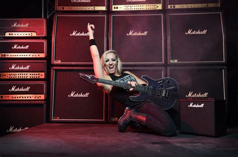 Nita Strauss Rejoins Alice Coopers Band For 2023 Tour Dates Chaoszine