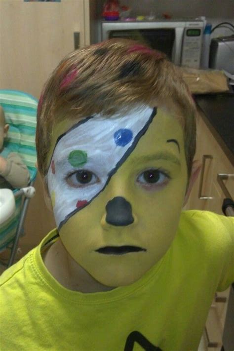 Pudsey Pudsey Baking Cakes Boy Face Children In Need Face Painting