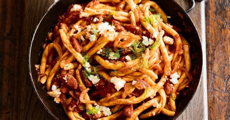 Maybe you would like to learn more about one of these? Casarecce with fennel and chorizo