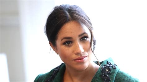 meghan markle reveals she suffered miscarriage in july