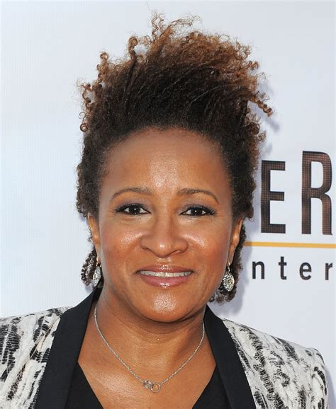 Wanda Sykes Strong And Courageous Celebrity Breast Cancer Survivors