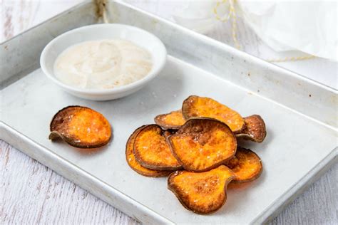 When cool enough to handle, tip them onto a baking tray and. Healthy Homemade Veggie Chips - Lose Baby Weight