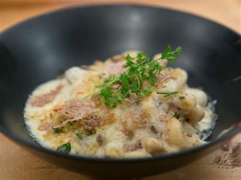 Original flavor, easy recipes, shapes Cauliflower and Mushroom Mac and Cheese Recipe | Bobby ...