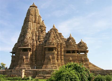 Templo De Kandariya Mahadeva La Guía De Historia Del Arte