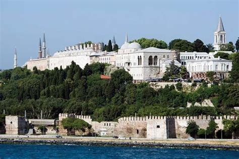 Topkapi Palace Museum History Layout Collections And Facts Britannica