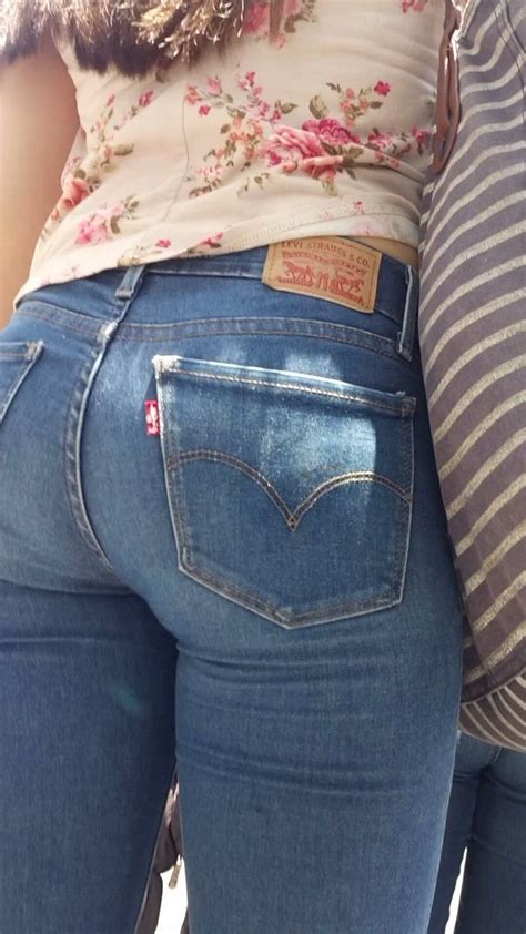 Petite Round Ass In Levis Jeans Rassesinlevisjeans