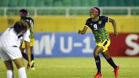 Jamaica Beat Hosts Dominican Republic 3 1 To Advance To Round Of 16 At