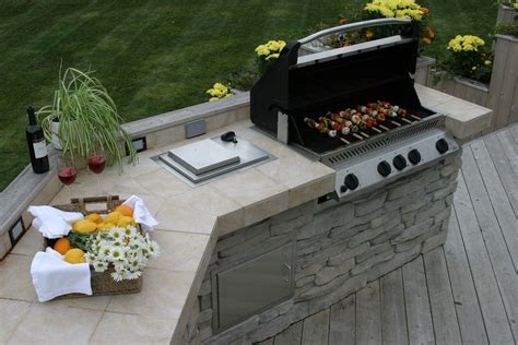 Outdoor Kitchen On Wood Deck Outdoor Kitchen Countertops Outdoor