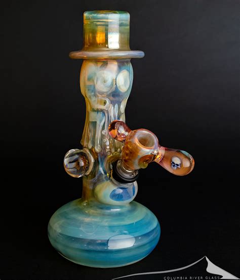 Travis Wigger Small Tophat Bong - Columbia River Glass