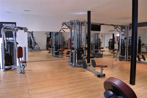 Pour votre recherche de salle de sport à fougères : Magic Form : Salle de Sport à Bordeaux - Musculation ...