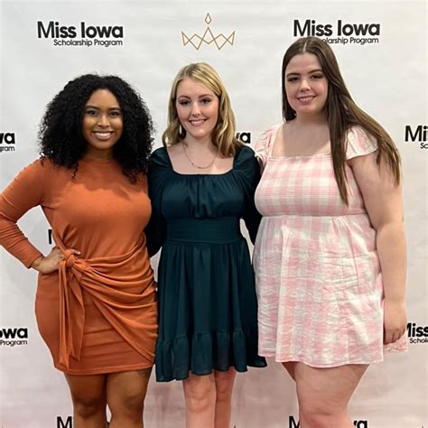 Miss Eastern Iowa Scholarship Program Davenport Ia