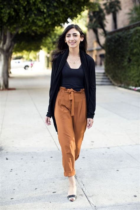 75 Classy Work Outfit Ideas For This Summer 2020 Updated Greenorc Brown Pants Outfit Work