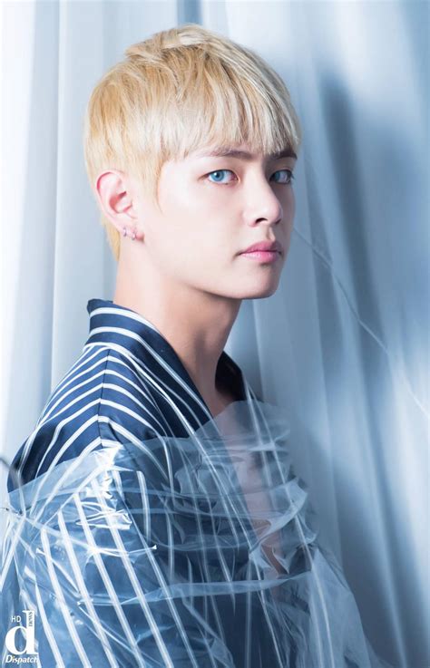 See more ideas about bts v, bts, taehyung. Fans thought Baekhyun had reached his visual peak, but ...