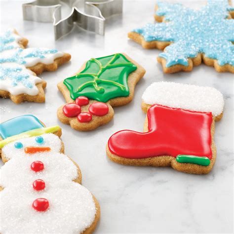 Lace cookies/lemon buttercream filling, me want cookies! Lemon Holiday Sugar Cookies | McCormick