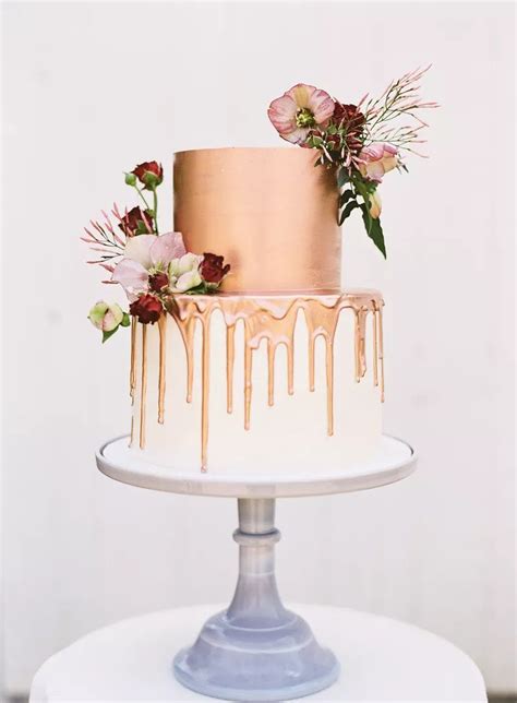 Chic Rose Gold Wedding D Cor Ideas In Birthday Cake Roses Rose Gold Cake Gold Cake
