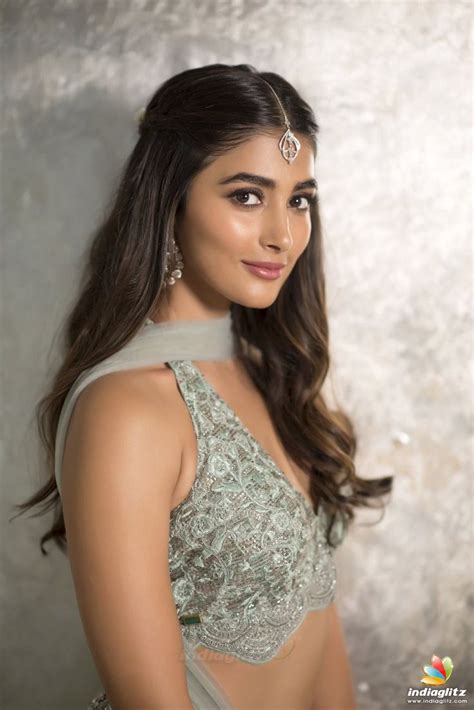 Pooja Hegde Indian Bollywood Actress Indian Actresses Stylish Girl My