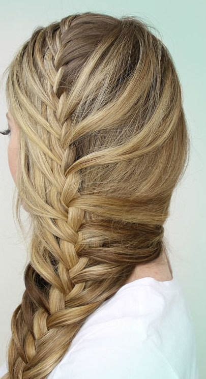 Issa Raes Spiraling Jumbo Braid Is Perfect For Any