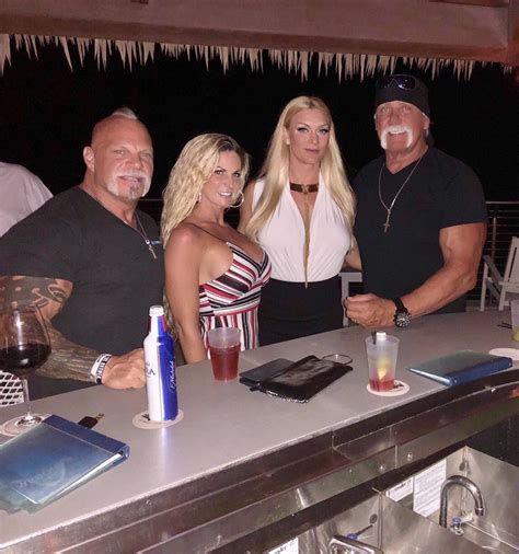 Wwe Hulk Hogan Wishes Second Wife Jennifer Mcdaniel A Marca English