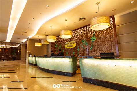 The shopping and residential area immediately west of robinson canyon road in carmel valley. The Gardens Hotel & Residences @ Mid Valley City, Kuala ...