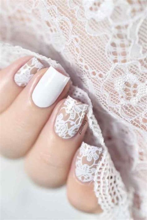 Diseños de uñas blancas para cualquier ocasión. Más de 30 diseños de uñas en color blanco | Decoración de Uñas - Manicura y Nail Art
