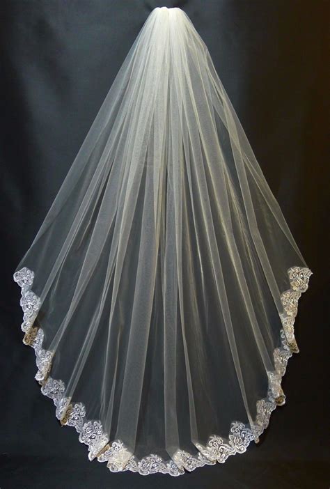 Wedding Veil Chapel Length Ivory Handmade Single Layer Lace Edged