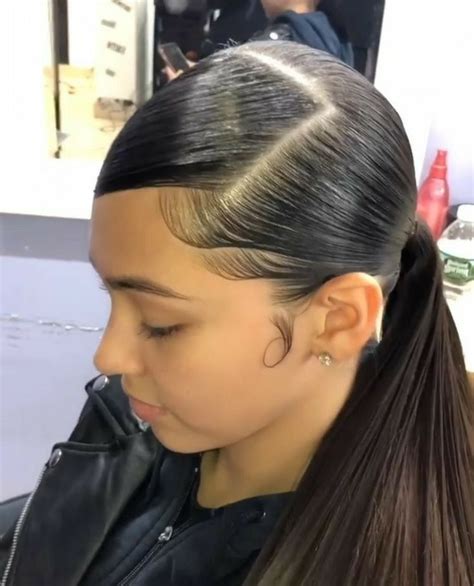 The 10 hairstyles you'll see everywhere this winter but if you swear that 2020 is going. Baby Hair Edges - #Baby #Edges #Hair | Baddie hairstyles ...