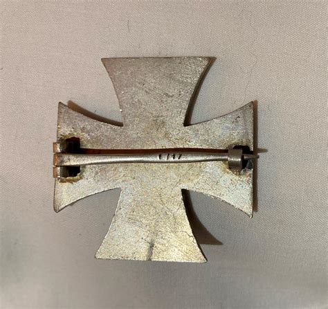 Identification Of This 1939 Iron Cross Please Medals And Awards