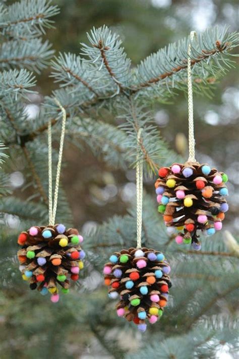 34 Pine Cone Crafts Diy Christmas Decorations And Ornament Ideas Using