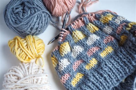 Knitting Hats On Circular Needles - Tips For Straight Needle Knitters - The Knitting Times